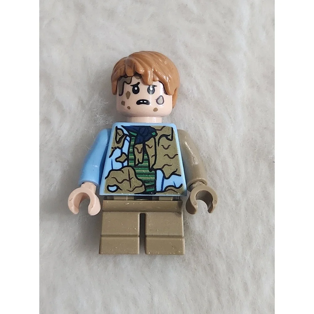 LEGO Muddy Lex Murphy (jw098) and Tim Murphy (jw099) LEGO minifigures Jurassic